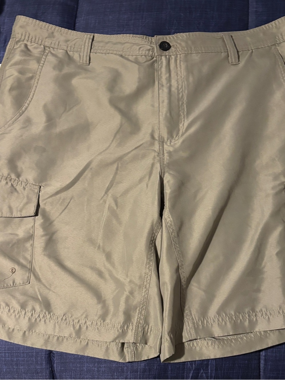 Magellan Outdoors Men's Cargo Shorts in Light Tan